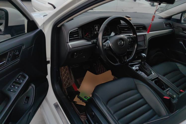 Used Volkswagen Lamando 2019 280TSI DSG Comfort Edition China VI standard
