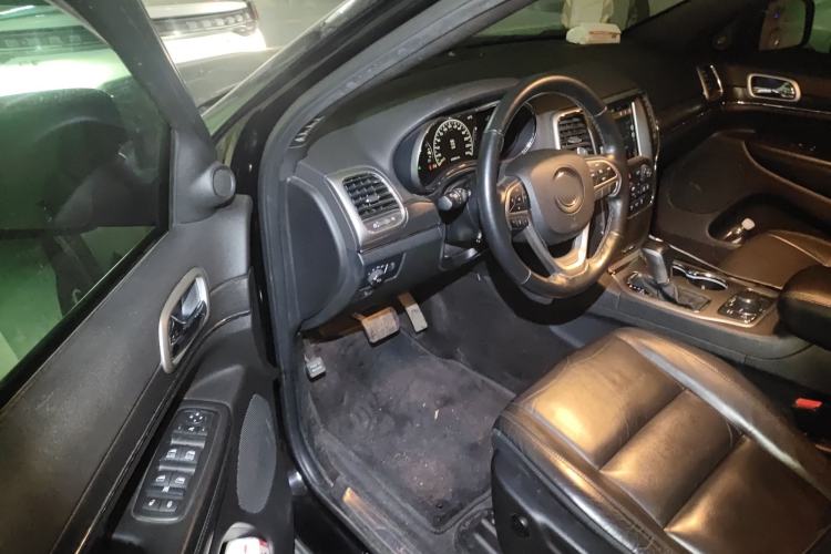 Used Jeep Grand Cherokee 2017 3.0L Comfort Navigation Edition