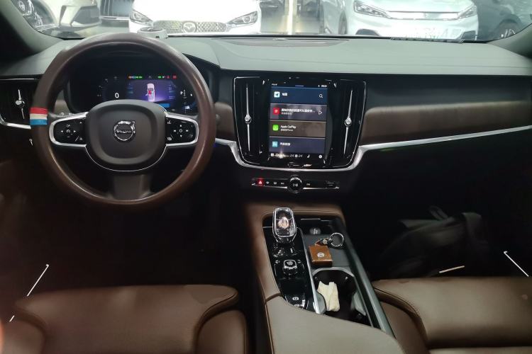 Used Volvo S90 2022 B5 Zhiyuan Luxury Edition