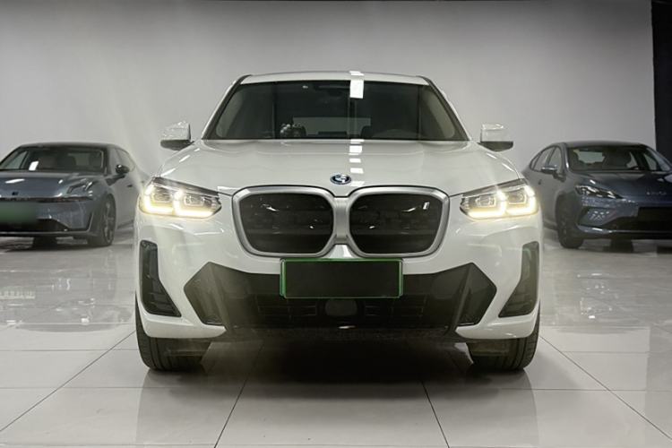 Used BMW iX3 2024 Leading Model