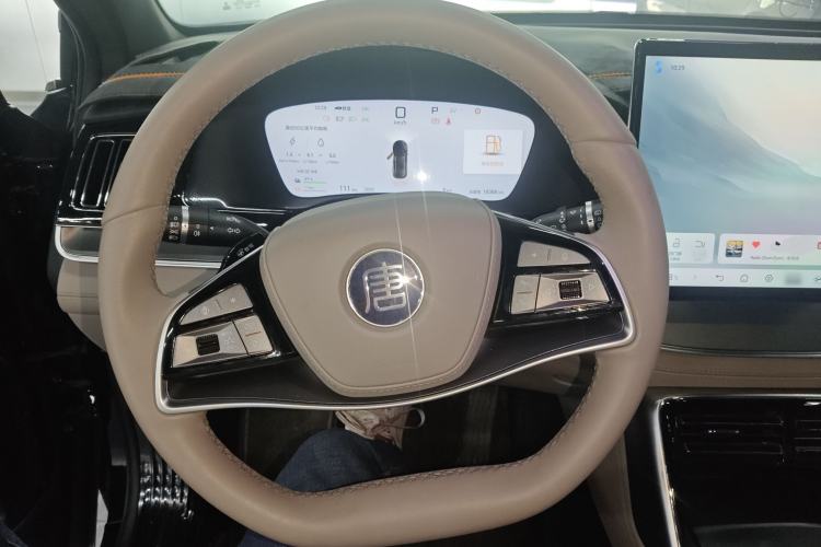 Used BYD Tang New Energy 2025 Intelligent Driving Version DM-i 115KM Prestige Edition Steering Wheel