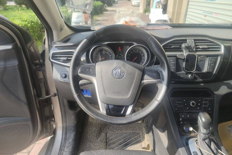 Used MG GS 2015 2.0TGI TST Luxury Edition