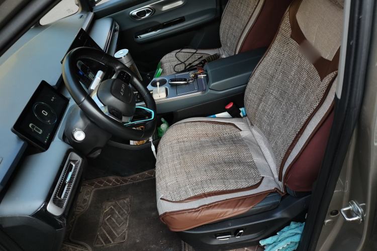 Used AION Y 2023 Plus 510 Smart Edition
