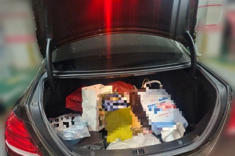 Used Mercedes-Benz E-Class 2017 E 300 L Sporty and Stylish Model