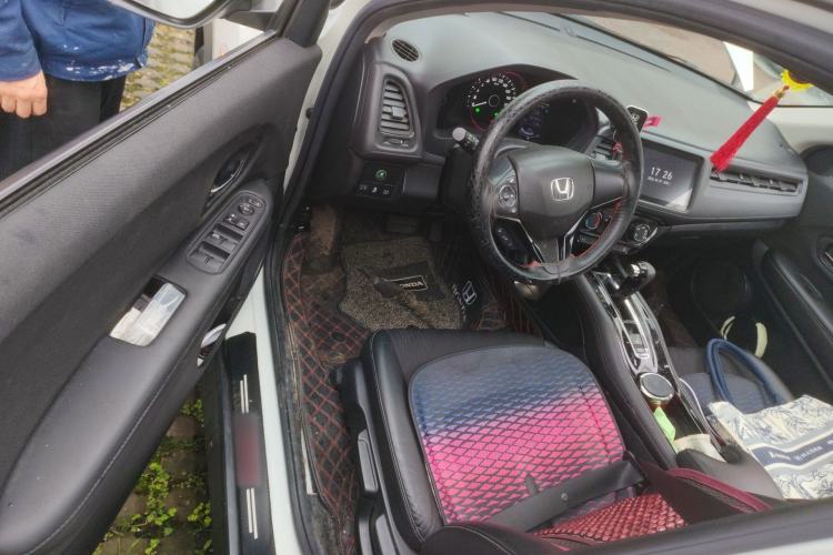 Used Honda Vezel 2020 1.5L CVT Pioneer Edition