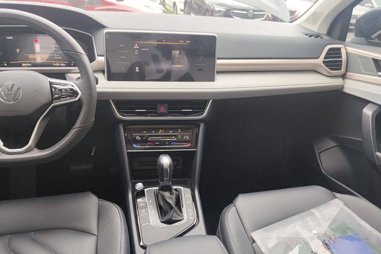 Used Volkswagen Tharu 2023 300TSI Two-Wheel-Drive Moonlight Edition