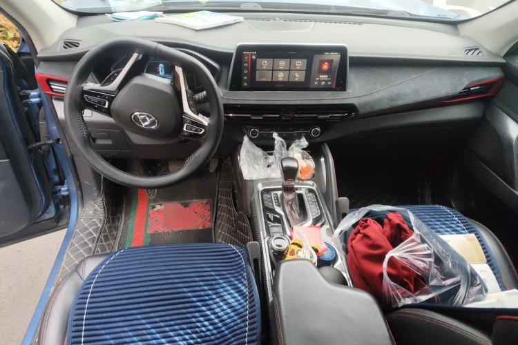 Used SAIC MAXUS D90 2017 2.0T Automatic All-Wheel Drive Polaris Center Console