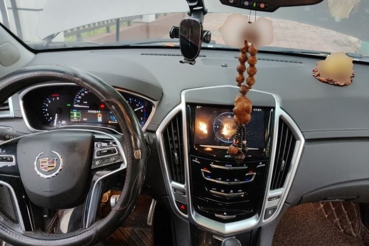 Used Cadillac SRX 2015 3.0L Comfort Version Center Console