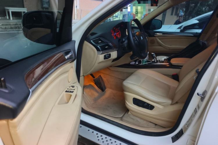 Used BMW X5 2011 xDrive35i U.S. specification
