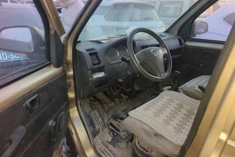 Used BAIC Weiwang 306 2011 1.3L base model 7 seats Driver Seat