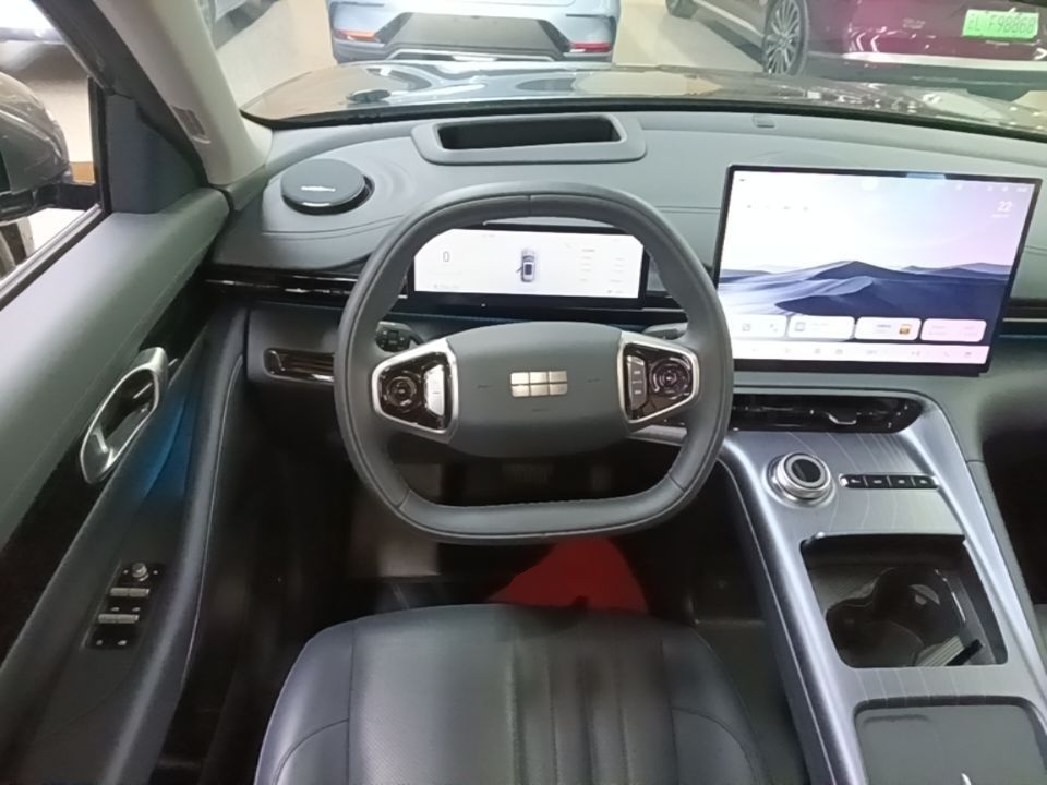 Geely Galaxy E5 2026 Model 610km Exploration+ Edition — снимка 13
