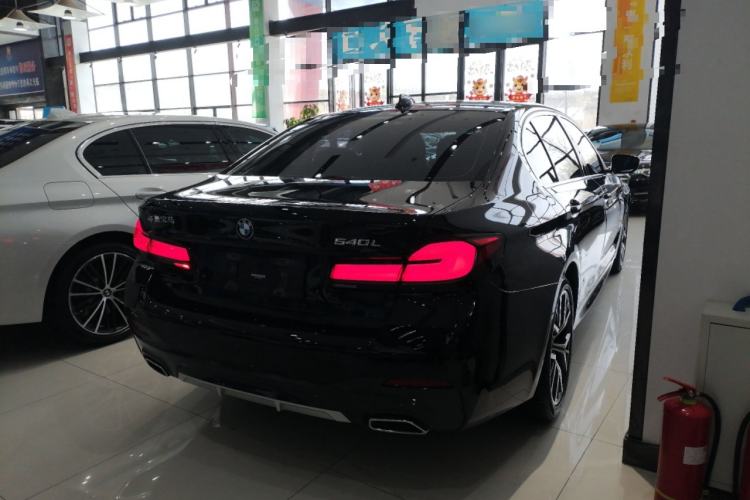 Used BMW 5 Series 2022 Second Facelift 530Li Luxury Version M Sport Package
