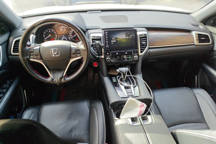 Used Honda UR-V 2017 240TURBO Two-Wheel Drive Luxury Edition China VI