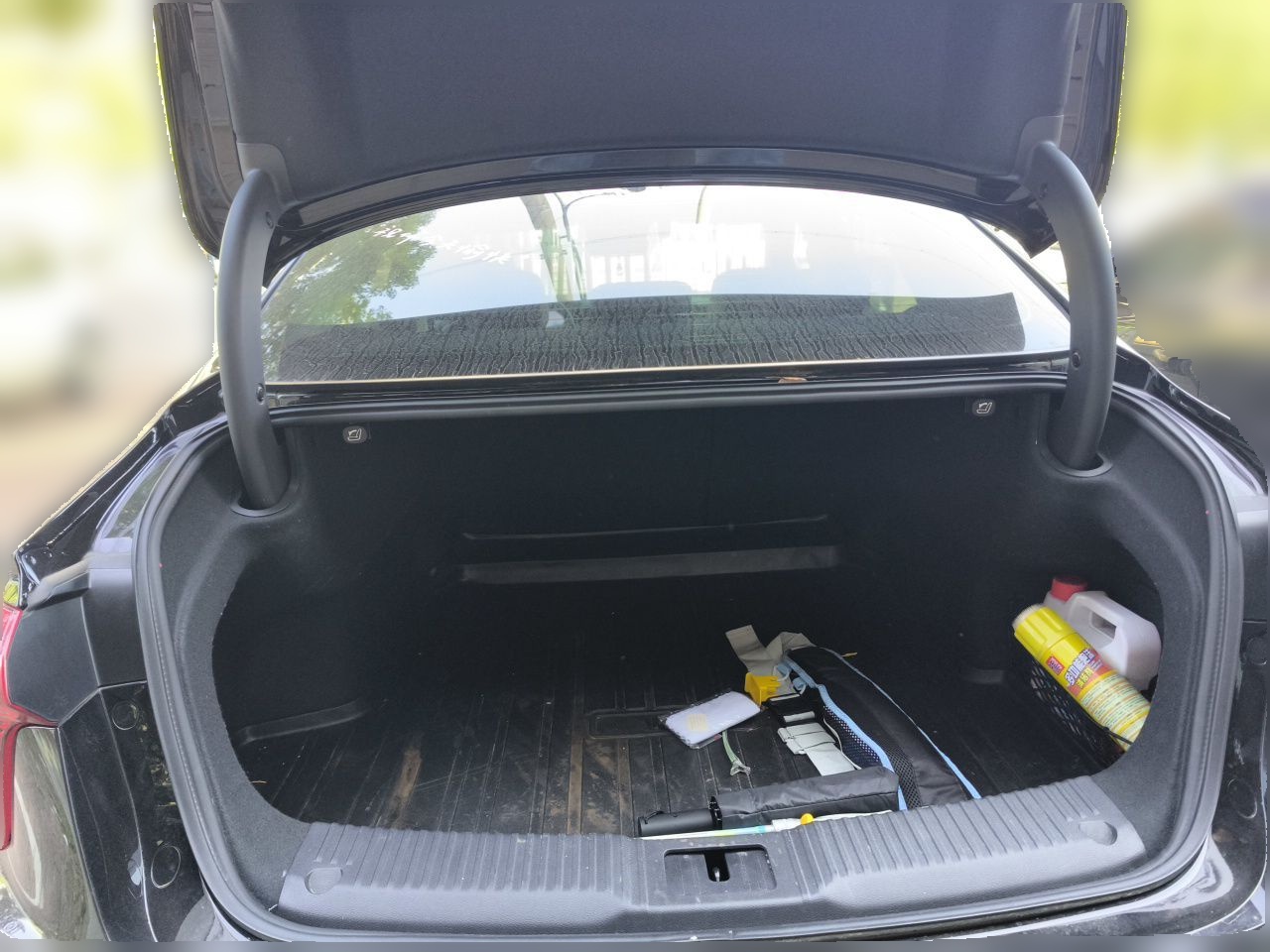 Hongqi H5 2023 2.0T Automatic Smart Connect Flagship Edition - Chinese Trim Chang — снимка 19
