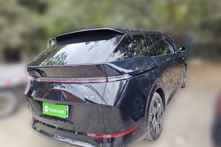 Used XPeng X9 2024 702 Ultra-Long Range Max Rear Right 45 Deg