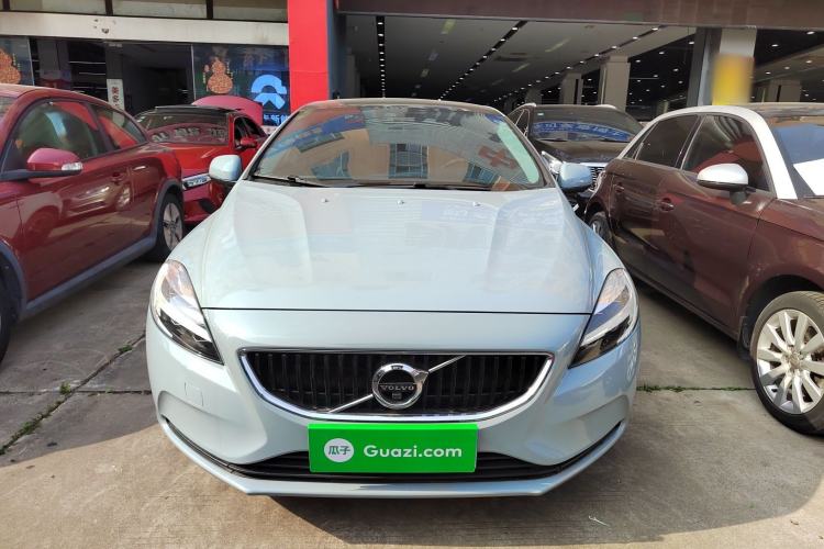 Used Volvo V40 2017 T3 Zhiyi Edition