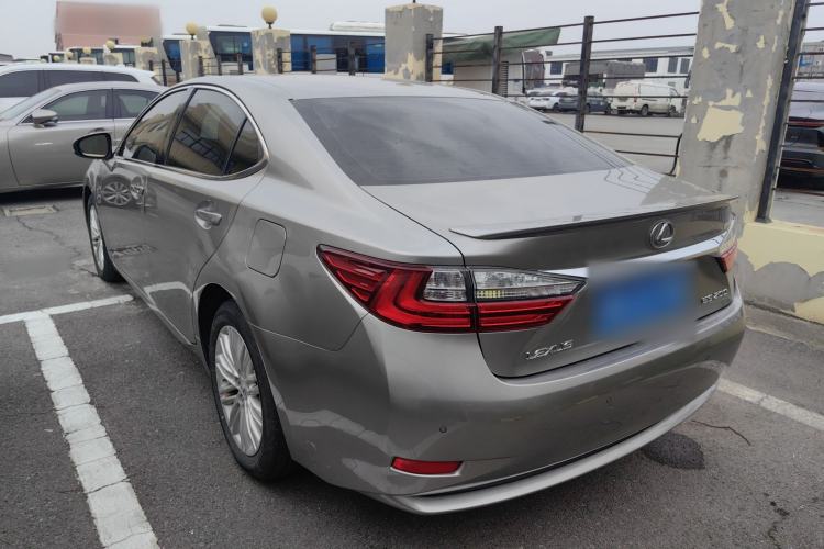 Used Lexus ES 2015 200 Elite Edition Rear Left 45 Deg