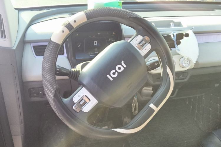 Used Chery QQ Ice Cream 2022 170km Sundae Phosphate Lithium-Ion