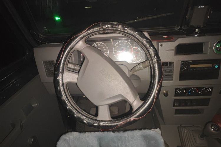 Used BAW Warrior 2014 2.5T five-door four-wheel-drive diesel version