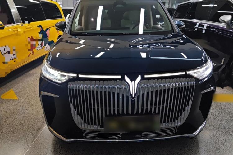 Used VOYAH Dream 2025 PHEV Four-Wheel-Drive Flagship Kunpeng Edition Front