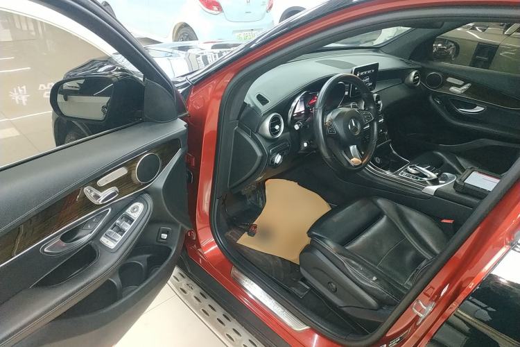 Used Mercedes-Benz GLC 2018 Facelifted GLC 260 4MATIC Dynamic Edition
