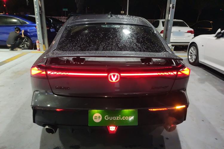 Used CHANGAN UNI-V 2022 1.5T Smart Navigation Version Rear