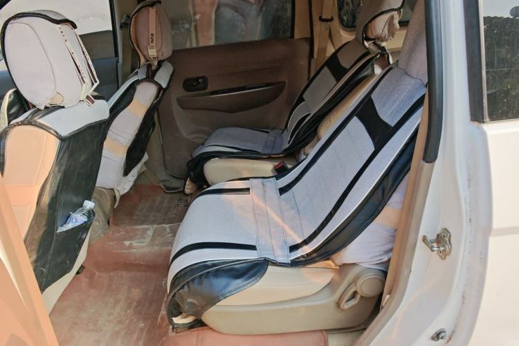 Used Wuling Hongguang 2014 1.2L Standard Model China IV
