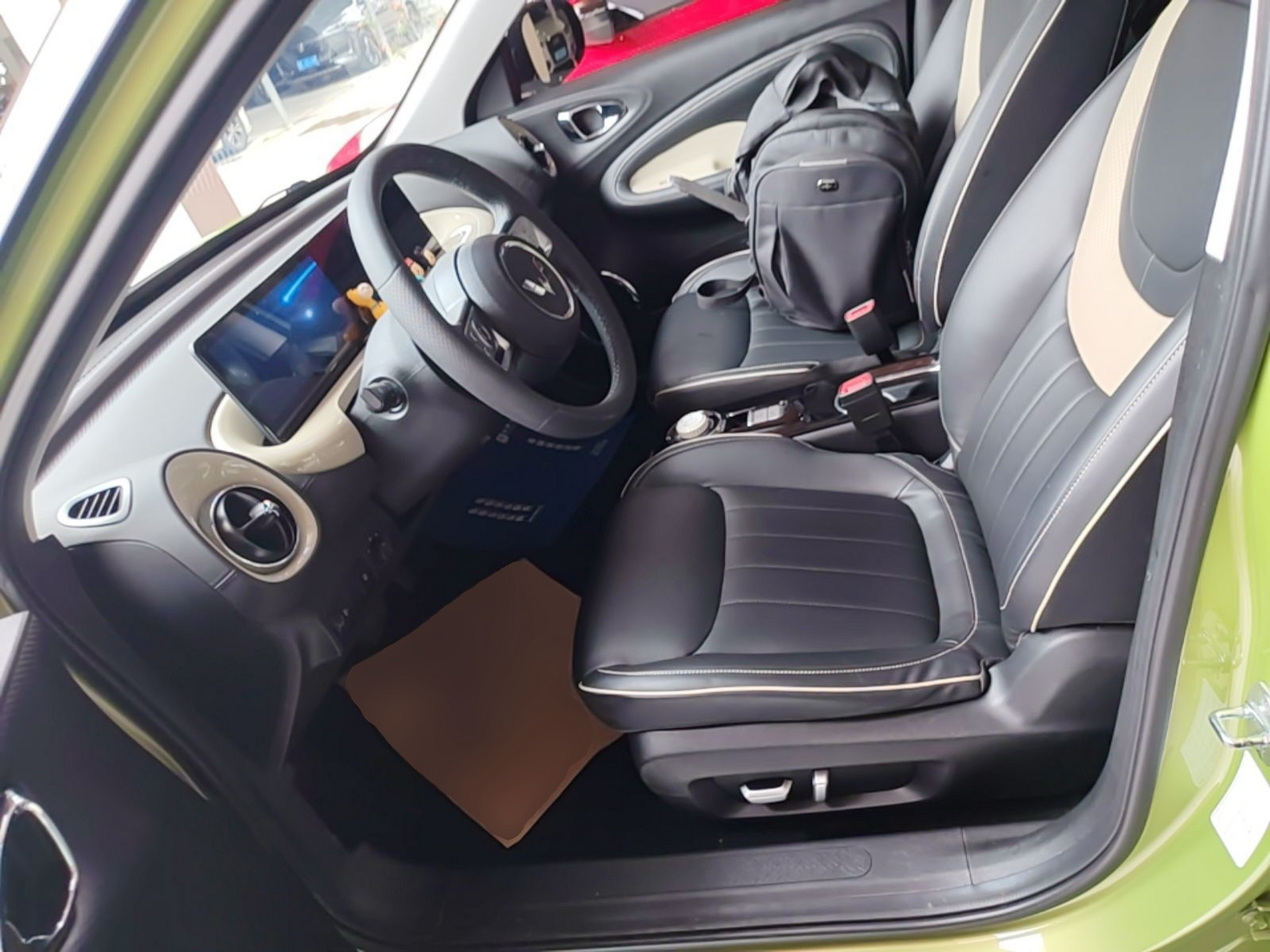 Interior delantero