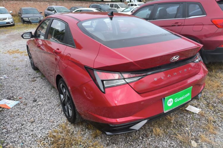 Used Hyundai Elantra 2021 1.5L CVT GLX Elite Edition Rear Left 45 Deg