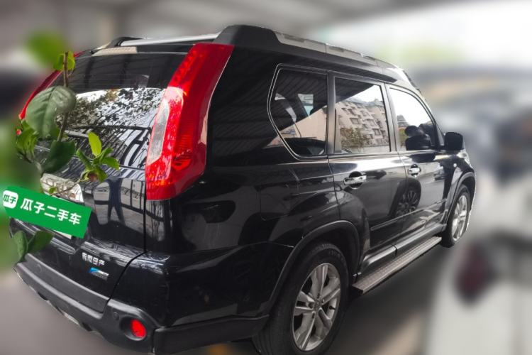 Used Nissan X-Trail 2012 2.5L CVT Luxury Edition 4WD Rear Right 45 Deg