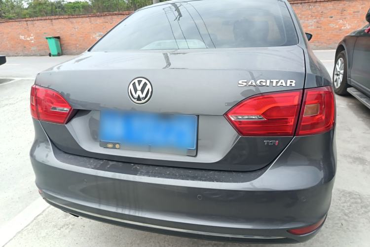 Used Volkswagen Sagitar 2012 1.4TSI Automatic Luxury Edition Rear