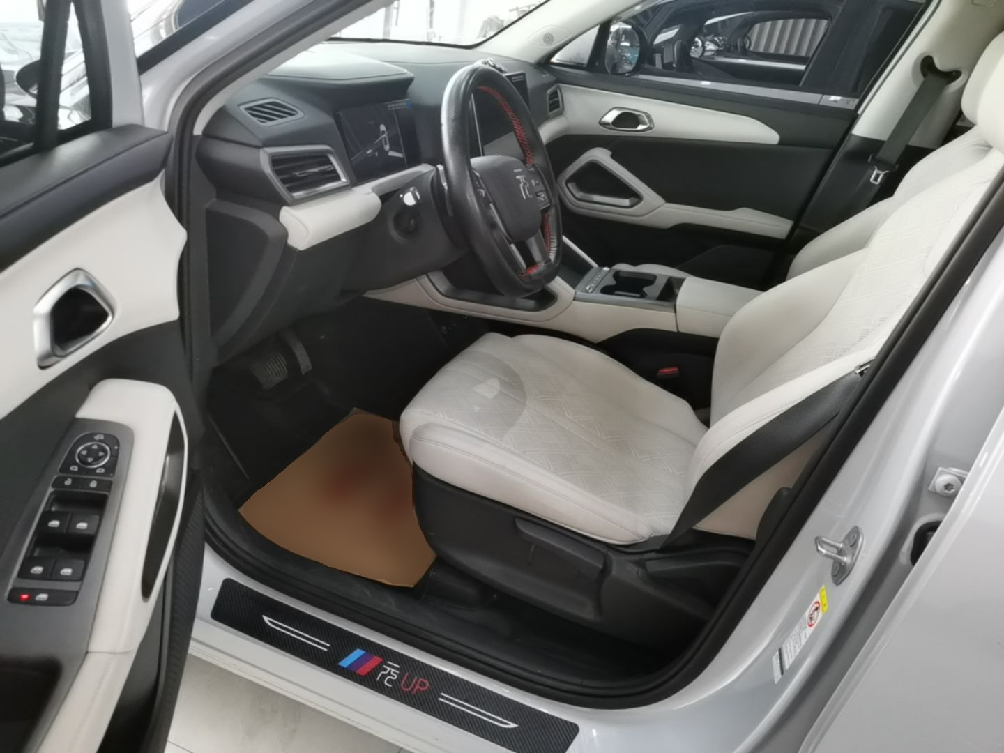 BYD Yuan UP 2025 Intelligent Driving Version 401 KM Dynamic Edition — снимка 18