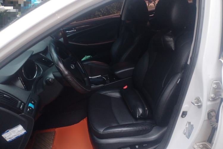 Used Hyundai Sonata 2013 2.4L Automatic Luxury Version China IV Standard
