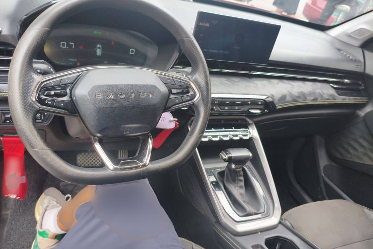 Used Baojun RS-3 2020 1.5L CVT Elite Version with 24-Hour Online Service