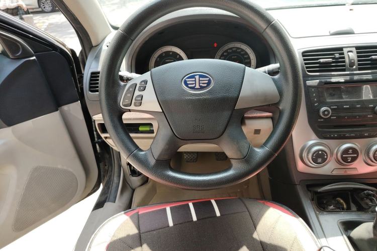 Used Bestune B50 2012 1.6L manual fashion version Steering Wheel