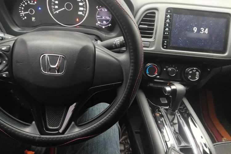 Used Honda Vezel 2020 1.5L CVT Luxury Edition