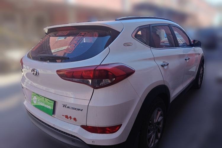 Used Hyundai Tucson 2018 1.6T Dual-Clutch Two-Wheel Drive 15th Anniversary Special Edition Rear Right 45 Deg
