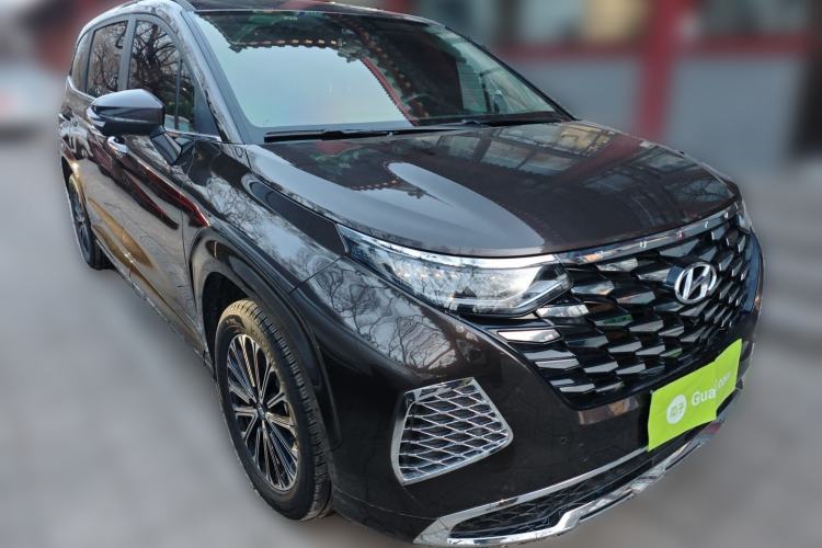 Used Hyundai Custo 2024 380TGDi TOP Premium SmartCare Flagship Edition Front Right 45 Deg