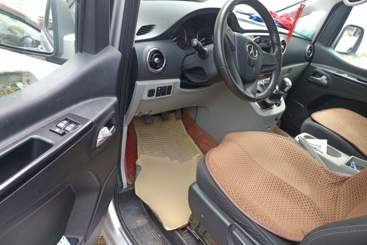 Used JAC Refine M3 2015 Maker Edition 1.6L Luxury Smart Version Driver Seat