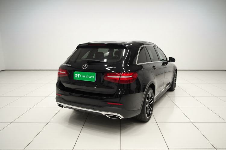 Used Mercedes-Benz GLC 2019 Refreshed GLC 300 L 4MATIC Dynamic Edition
