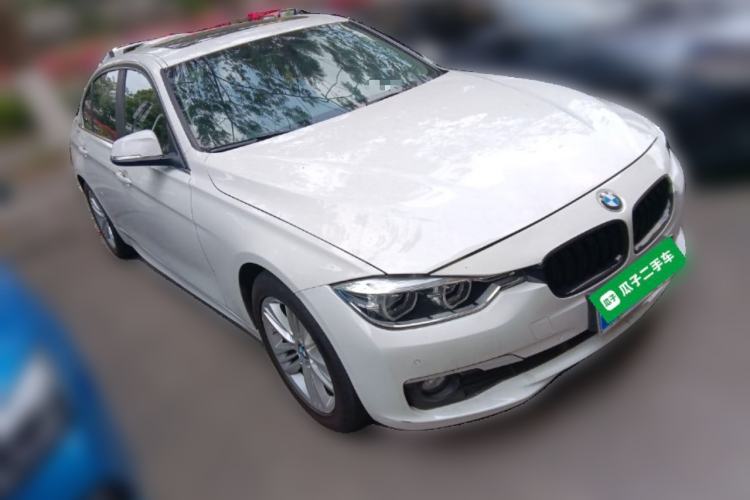 Used BMW 3 Series 2016 320Li Fashion Model Front Right 45 Deg