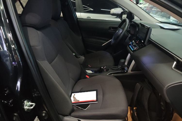 Used Toyota Corolla Cross 2022 2.0L Elite Edition Right Front Seat