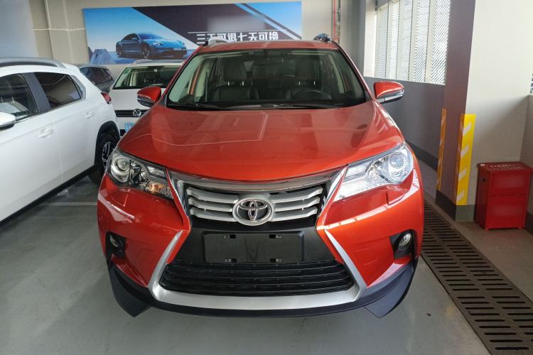 Used Toyota RAV4 2015 2.0L CVT Two-Wheel Drive Fashion Edition