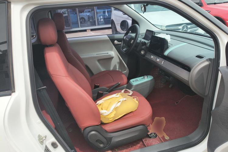 Used CHANGAN NEVO Lumin 2025 205km Refreshing Edition Right Front Seat