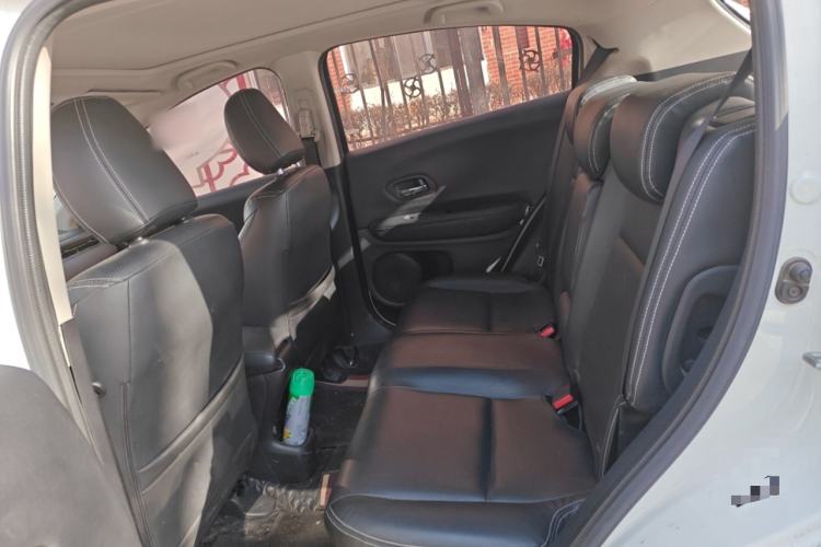 Used Honda Vezel 2022 1.5L CVT Phantom Night Pioneer Edition
