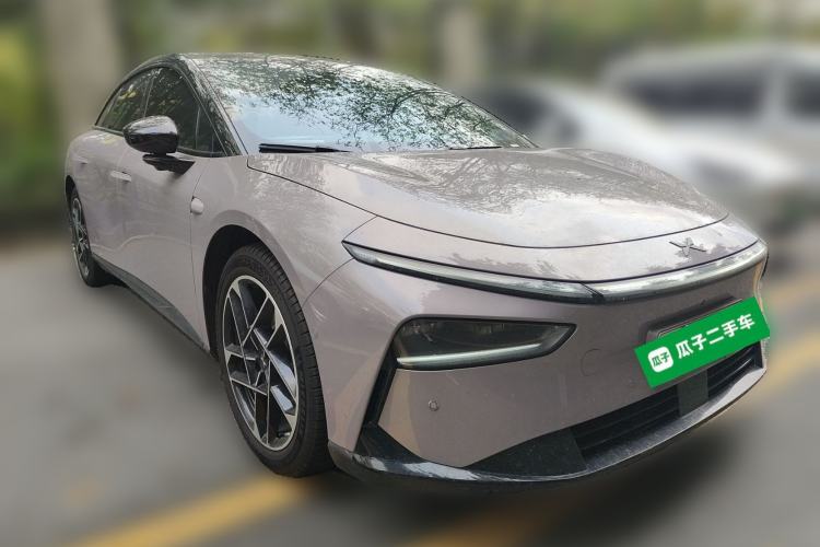 Used XPeng P7+ 2024 Ultra-Long Range Max Front Right 45 Deg