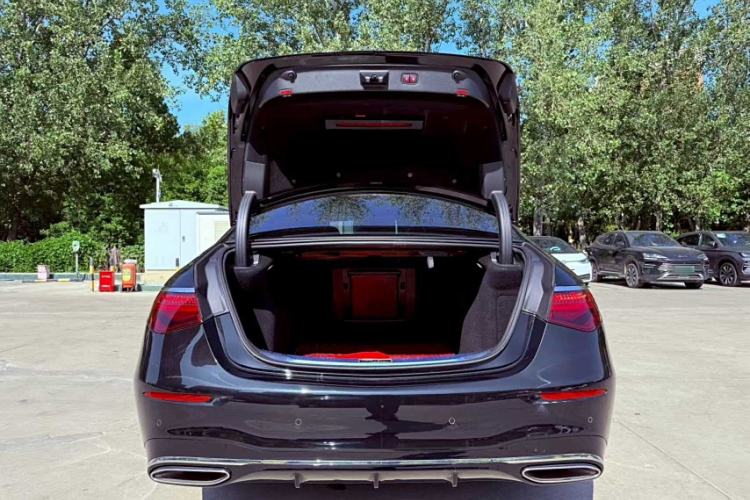 Used Mercedes-Benz S-Class 2022 S 450 L 4MATIC Trunk