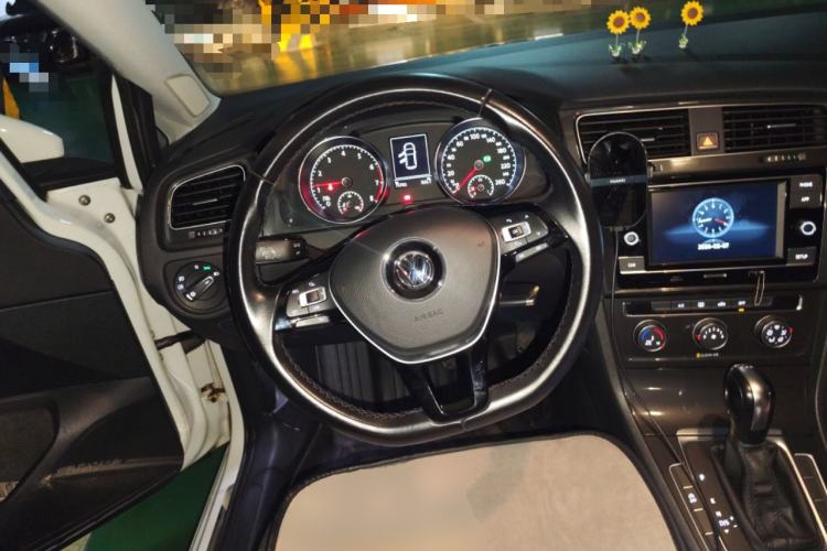 Used Volkswagen Golf 2018 230TSI Automatic Comfort Model