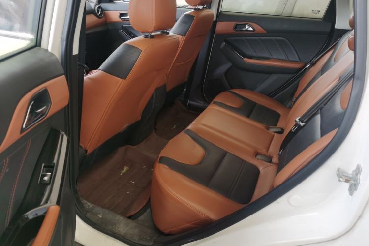 Used BAIC Senova X35 2016 1.5L Automatic Luxury Edition Left Rear Seat