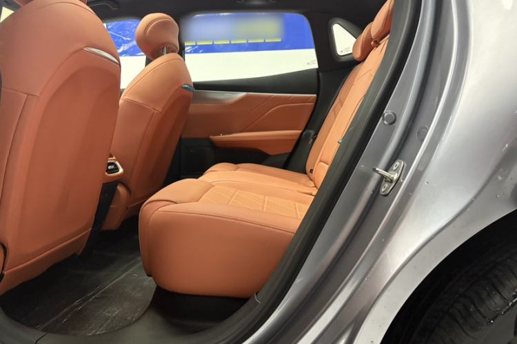 Used Deepal S05 2024 510Max Pure Electric Version Interior 2